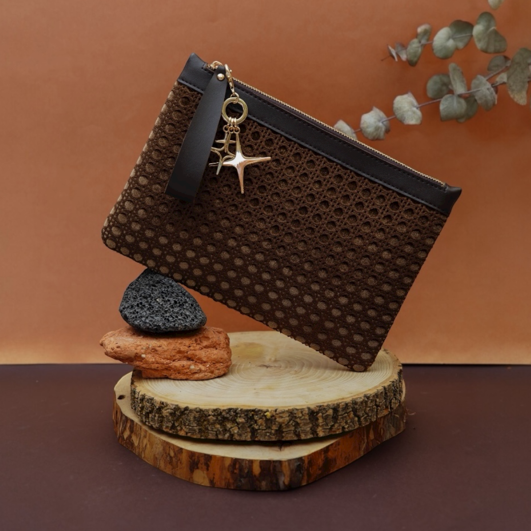 EYN238 - VELVET BROWN