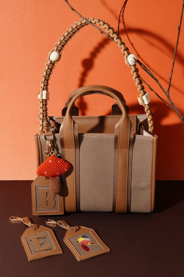EYC002 - CITY BAG MEDIUM TAUPE