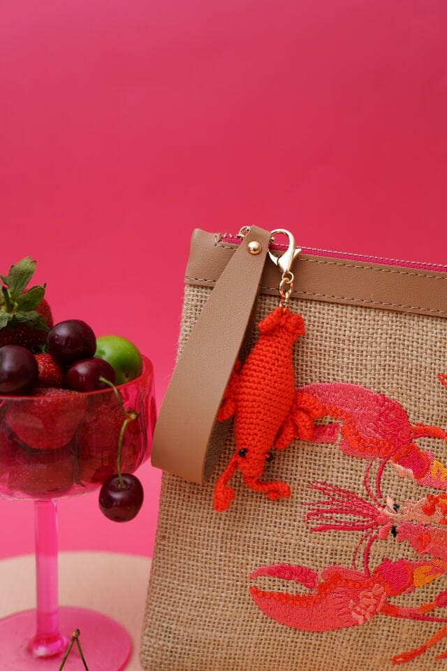 EYN217 -  LOBSTER